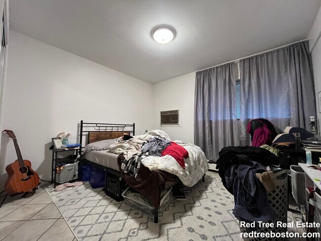 140 Kenrick St, Unit #4 in Boston, MA - Building Photo - Building Photo