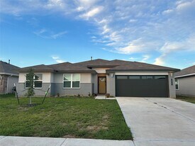 6823 Dell Vista Drive in Rosenberg, TX - Building Photo