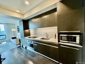 1808 Minor Ave, Unit 1907 in Seattle, WA - Foto de edificio - Building Photo