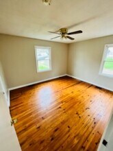 645 Park St in Bowling Green, KY - Building Photo - Building Photo