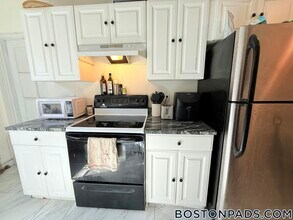 452 Park Dr in Boston, MA - Foto de edificio - Building Photo