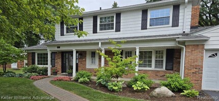 6951 Lee Crest Dr in West Bloomfield Township, MI - Building Photo - Building Photo