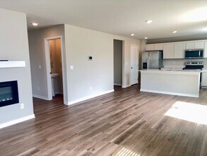 11619 Port Royal Dr in Papillion, NE - Building Photo - Building Photo