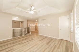 402 Maple Ave in Smithville, MO - Building Photo - Building Photo