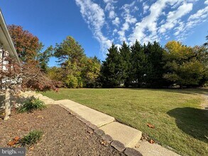 1581 Skinners Turn Rd in Owings, MD - Building Photo - Building Photo