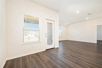 941 Fueller Dr in Aubrey, TX - Building Photo - Building Photo