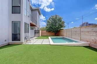 705 Nicholson St in Houston, TX - Building Photo - Building Photo