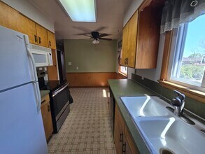 2465 Parkview Dr in Sidney, NE - Building Photo - Building Photo