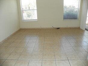 3093 La Mirage Ct SE in Rio Rancho, NM - Building Photo - Building Photo