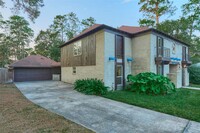 27217 Ann Ct in Conroe, TX - Building Photo - Building Photo