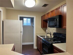 8017 Trapier Ave in New Orleans, LA - Building Photo - Building Photo