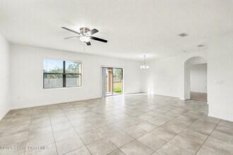4604 Magenta Isles Dr in Melbourne, FL - Building Photo - Building Photo