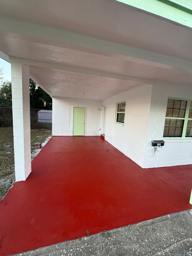 844 E Church Ave in Longwood, FL - Foto de edificio - Building Photo