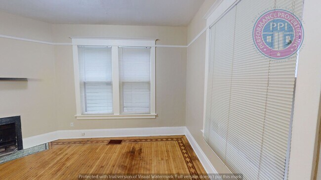 1626 SE Alder St in Portland, OR - Building Photo - Building Photo
