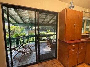 230 Kapualani St in Hilo, HI - Building Photo - Building Photo