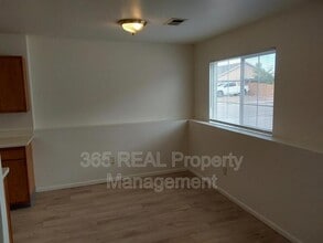 3621 Centennial Cir in Evans, CO - Building Photo - Building Photo