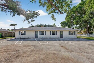 800 Tropic Blvd in Delray Beach, FL - Building Photo - Building Photo