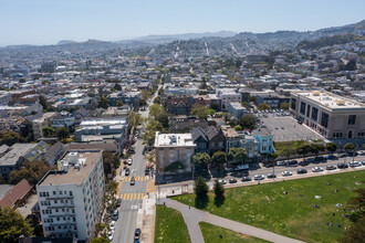 655 Steiner St in San Francisco, CA - Building Photo - Building Photo