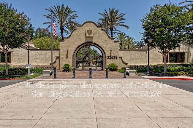 43859 Calle Sandor in Temecula, CA - Building Photo - Building Photo