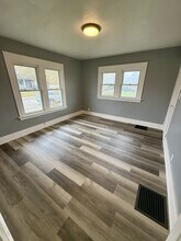 701 E Broadway St in Kokomo, IN - Building Photo - Building Photo