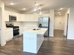 123 Cillian St in Fountain Inn, SC - Foto de edificio - Building Photo