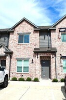 1451 Associates Ave, Unit 605 in College Station, TX - Building Photo