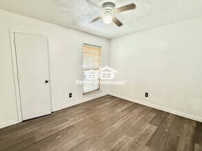 200 Volunteer Dr in Arlington, TX - Building Photo - Building Photo