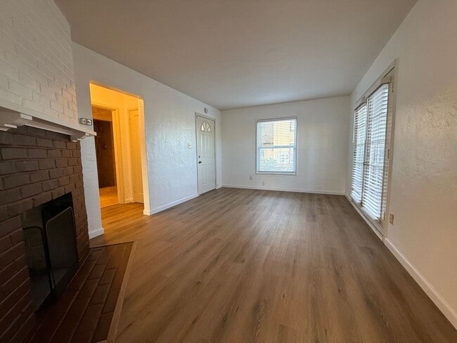 2427-2429 San Pablo Ave in Berkeley, CA - Building Photo - Building Photo