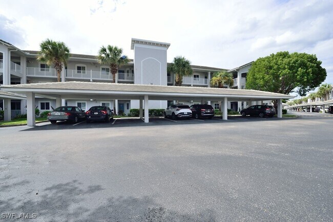7812 Regal Heron Cir