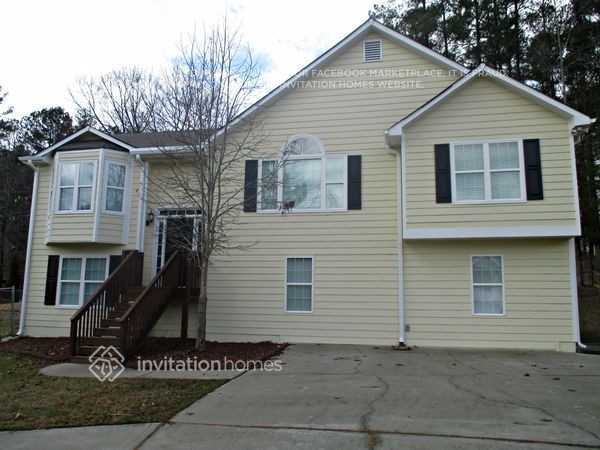 property at 5267 Spring Tide Ln