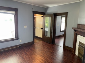 444 Front St in Berea, OH - Building Photo - Building Photo