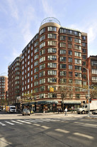 275 Greenwich St Apartments