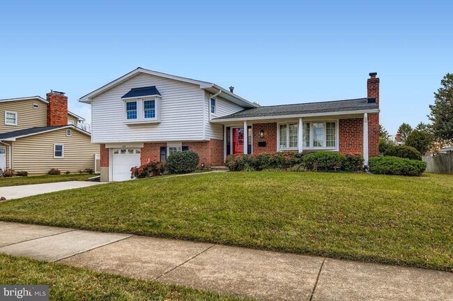 property at 119 E Padonia Rd