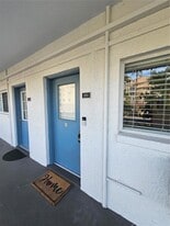 320 Lakeview St, Unit 222 in Orlando, FL - Building Photo