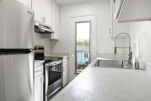 Ballantyne Apartments