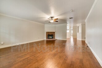 9757 Everson Dr in Frisco, TX - Building Photo - Building Photo