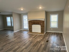 1030 McKay Rd in Newton, NC - Building Photo - Building Photo