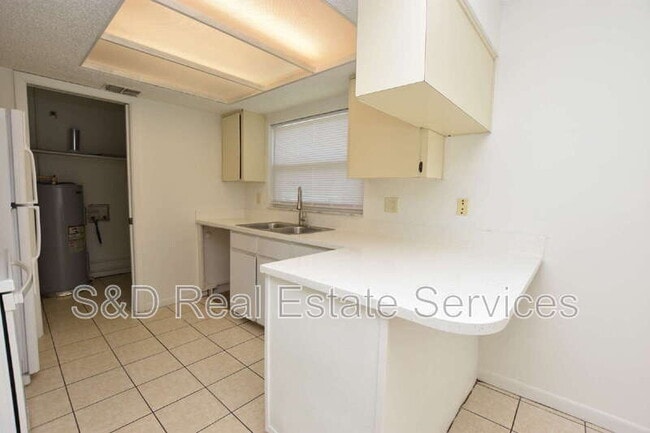 1019 Buccaneer Dr in Lakeland, FL - Building Photo - Building Photo