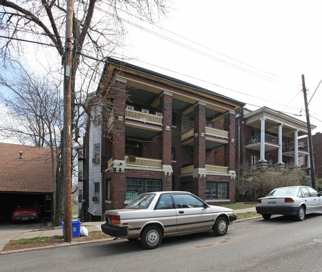 Sabine Hall in Kansas City, MO - Building Photo - Building Photo