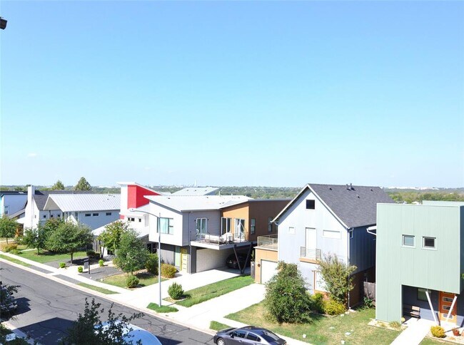 6117 Seville Dr in Austin, TX - Building Photo - Building Photo