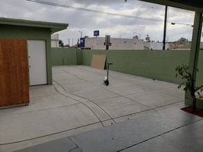 4427 W 140th St in Hawthorne, CA - Foto de edificio - Building Photo