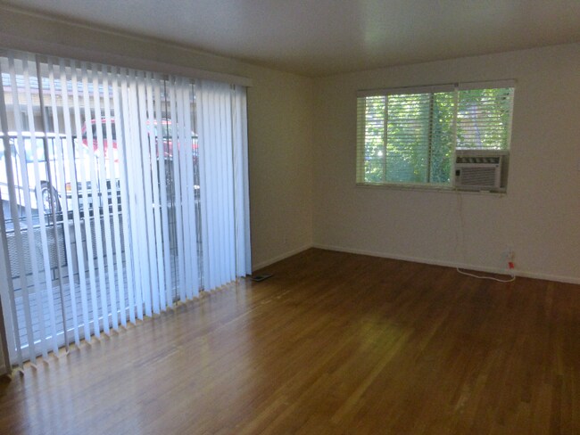 475 N St E in Salt Lake City, UT - Building Photo - Building Photo