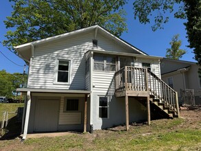 1421 N Hamilton St in High Point, NC - Foto de edificio - Building Photo