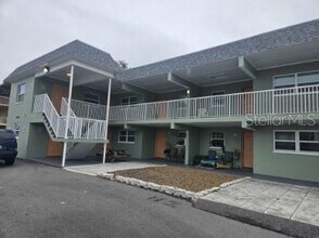 2035 Alpine Rd in Clearwater, FL - Building Photo - Building Photo