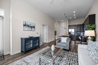 The Langston in Charlotte, NC - Building Photo - Building Photo