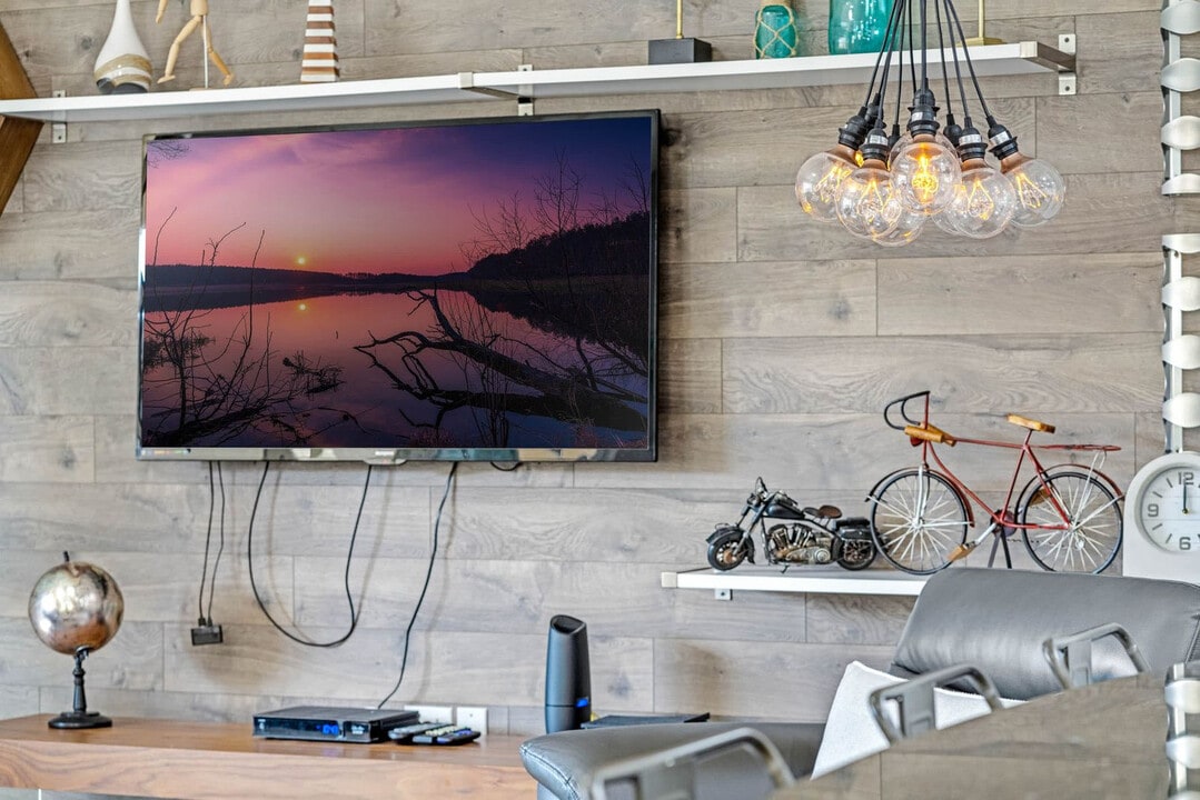 9037 Rhodes St in Kissimmee, FL - Building Photo