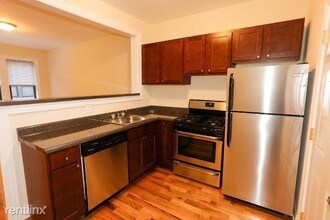 4409 N Wolcott Ave-Unit -Unit 2B in Chicago, IL - Building Photo - Building Photo