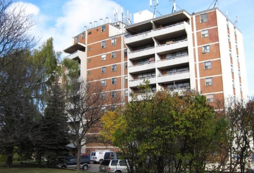 Glen Valley Apartments in Hamilton, ON - Building Photo