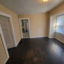 2822 E 18th St in Indianapolis, IN - Building Photo - Building Photo