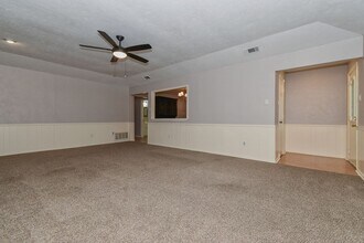 6714 Sayle St in Greenville, TX - Building Photo - Building Photo